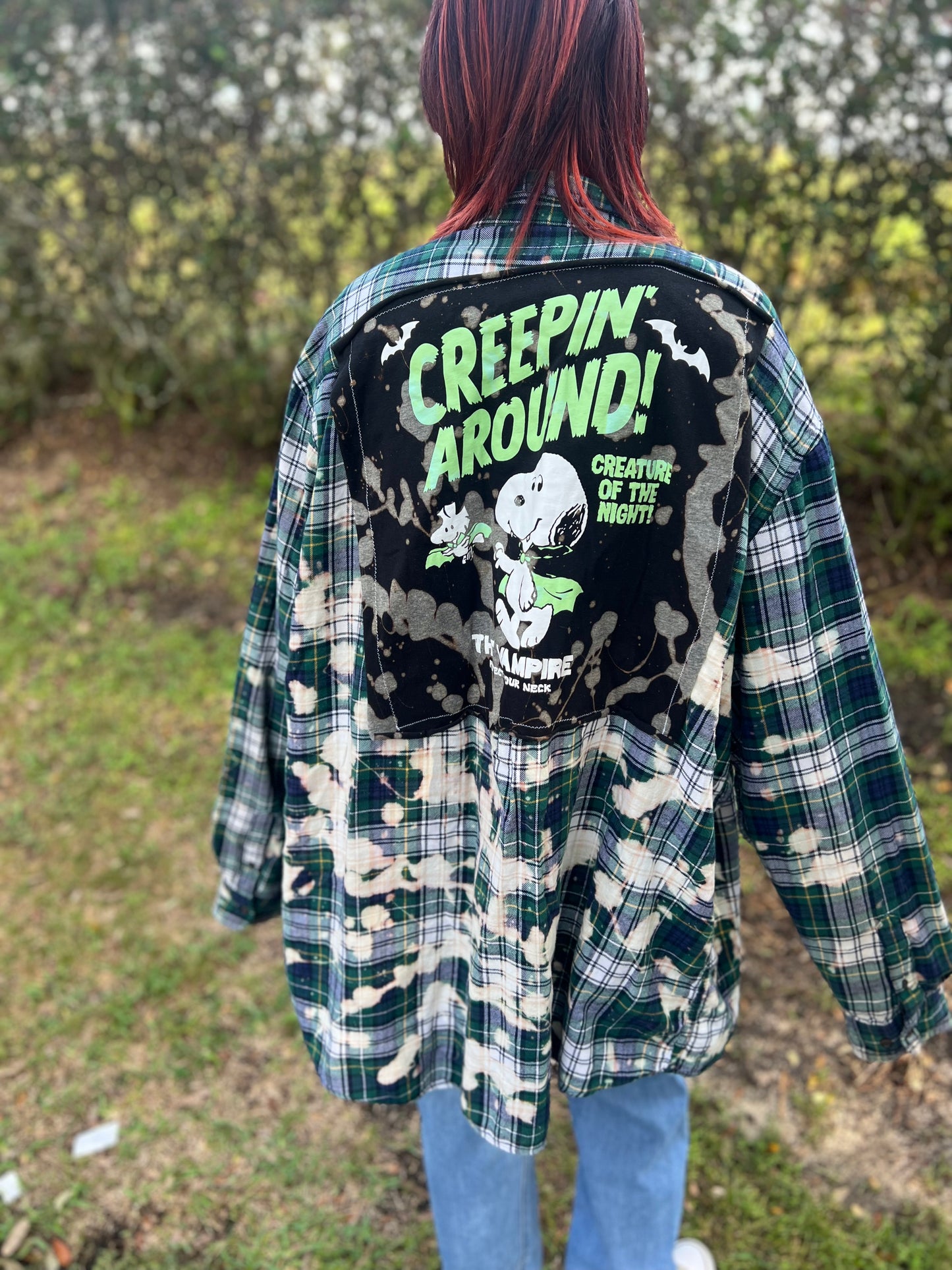 Spooky snoopy flannel 💚